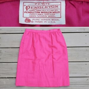 Vintage 80s Barbie Hot Pink Virgin Wool Preppy Acadamia Work Midi Pencil Skirt S